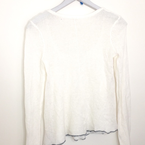FREE PEOPLE  soft top! Light and flowy-scoop neck - Picture 3 of 3